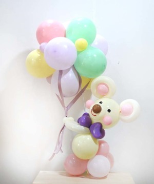 【誕生日、出産祝い、開店祝い】くまちゃんがお祝いバルーンドール